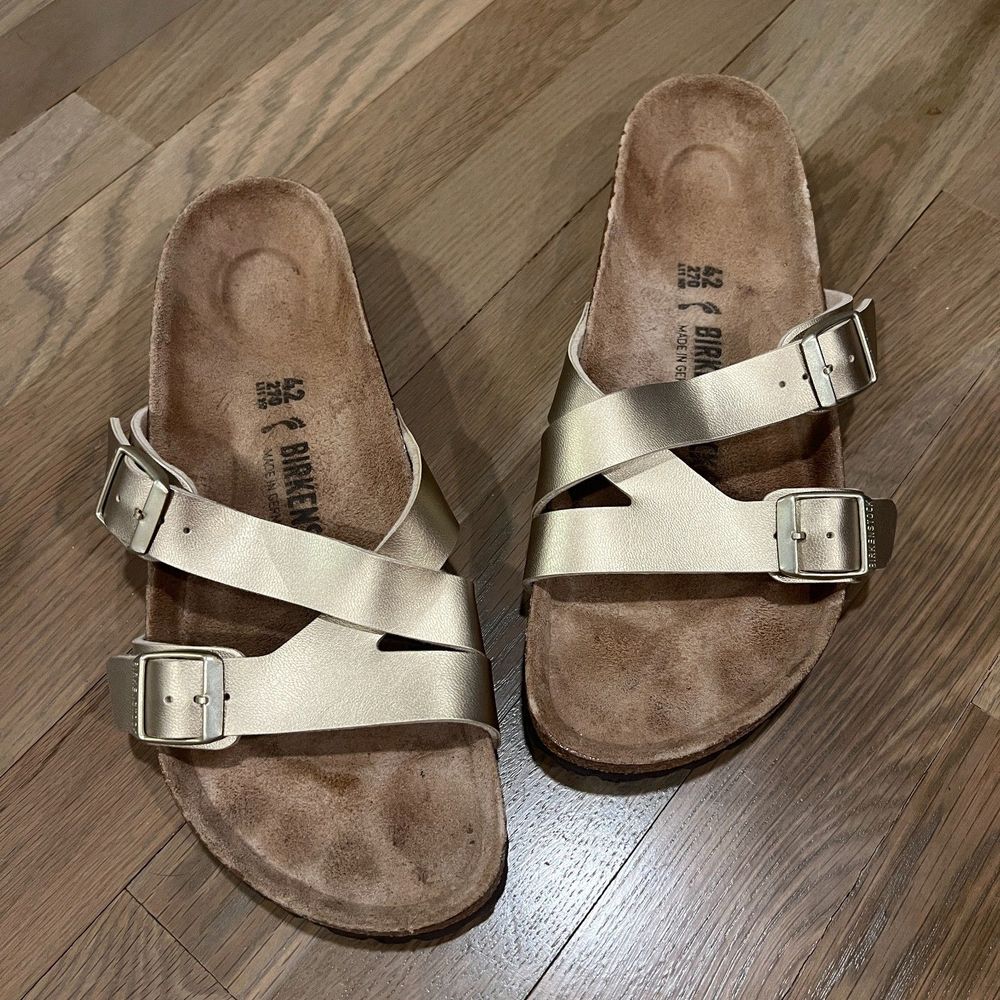 Great Condition Birkenstock Yao in Birko Flor - Size 42